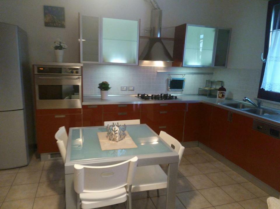 Appartamento Viserba Mare/Fiera Римини Экстерьер фото