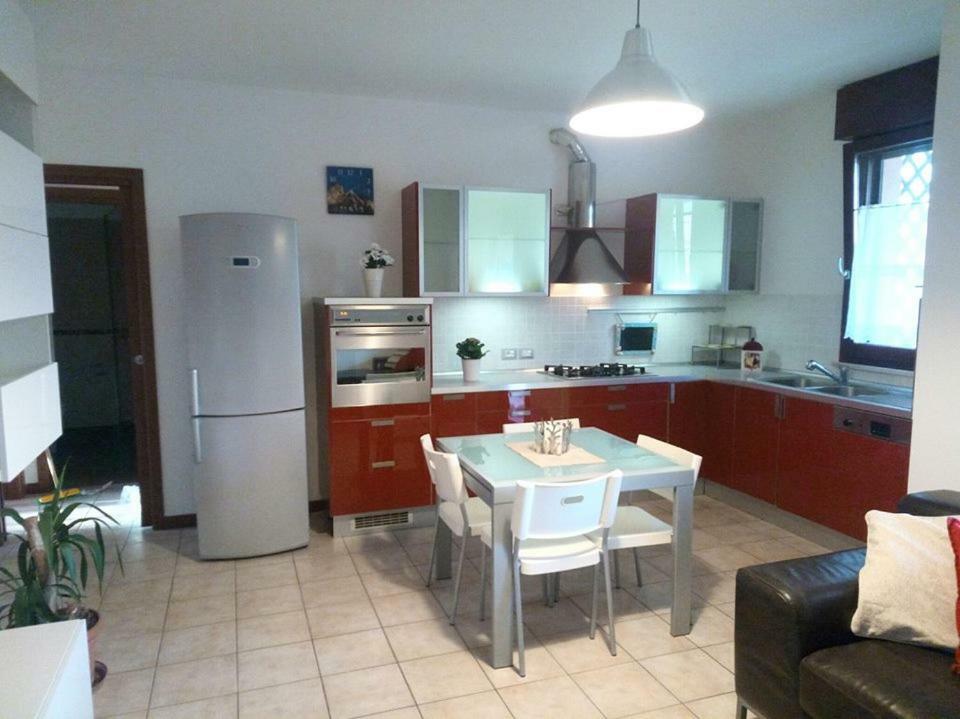 Appartamento Viserba Mare/Fiera Римини Экстерьер фото