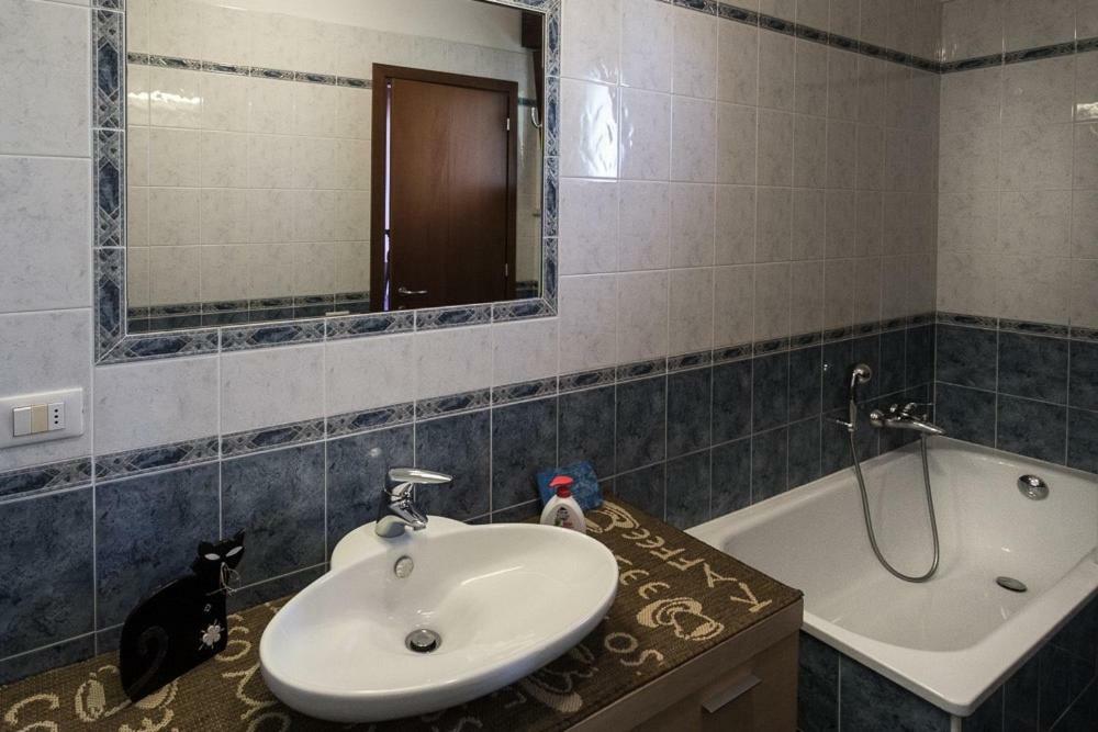 Appartamento Viserba Mare/Fiera Римини Экстерьер фото